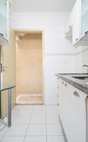 Apartamento para alugar com 70m², 2 quartos e 2 vagasCozinha