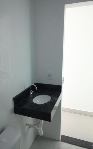 Apartamento à venda com 48m², 2 quartos e sem vagaBanheiro