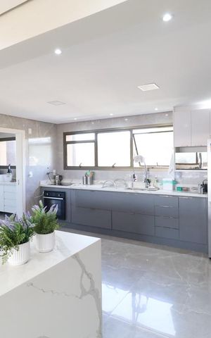 Apartamento à venda com 157m², 3 quartos e 2 vagas