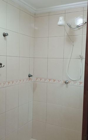 Casa para alugar com 240m², 3 quartos e 3 vagas Casa para alugar com 240m², 3 quartos e 3 vagasBanheiro
