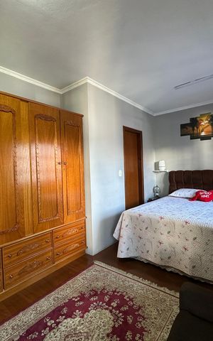 Casa à venda com 295m², 5 quartos e 2 vagasSuíte 1