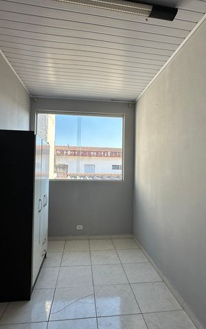 Casa à venda com 295m², 5 quartos e 2 vagasAteliê