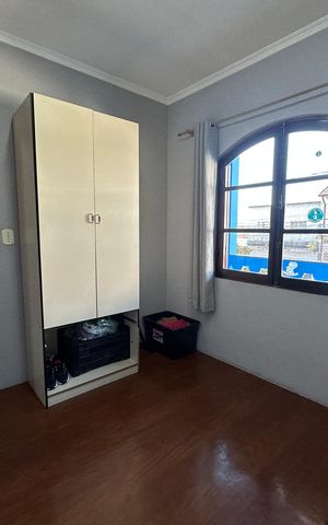 Casa à venda com 295m², 5 quartos e 2 vagasQuarto 2