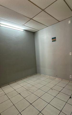 Casa à venda com 295m², 5 quartos e 2 vagasSuíte 3 - Edícula