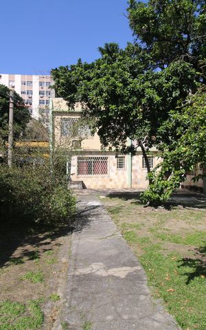 Casa à venda com 480m², 2 quartos e 5 vagasQuintal