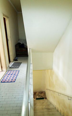 Casa à venda com 480m², 2 quartos e 5 vagasCorredor 2º piso
