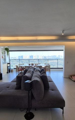 Apartamento à venda com 136m², 3 quartos e 2 vagas