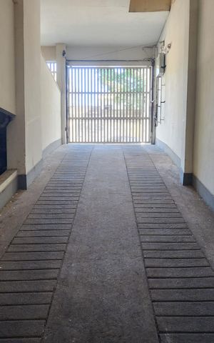 Apartamento para alugar com 74m², 2 quartos e 1 vaga Apartamento para alugar com 74m², 2 quartos e 1 vagaGaragem