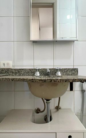 Apartamento à venda com 32m², 1 quarto e 1 vaga Apartamento à venda com 32m², 1 quarto e 1 vagaBanheiro da Suíte