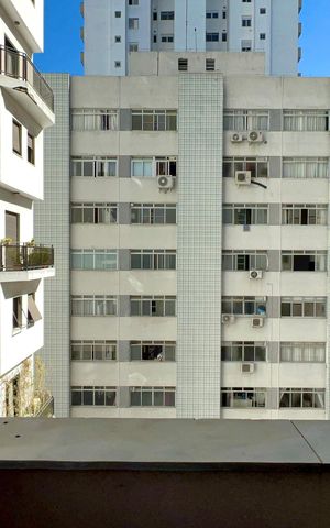 Apartamento à venda com 32m², 1 quarto e 1 vaga Apartamento à venda com 32m², 1 quarto e 1 vagaVaranda da Suite