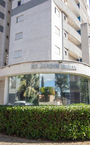 Apartamento para alugar com 71m², 2 quartos e 2 vagas Apartamento para alugar com 71m², 2 quartos e 2 vagasFachada