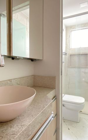 Apartamento à venda com 115m², 5 quartos e 1 vaga Apartamento à venda com 115m², 5 quartos e 1 vagaBanheiro