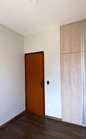 Apartamento à venda com 115m², 5 quartos e 1 vaga Apartamento à venda com 115m², 5 quartos e 1 vagaQuarto 2