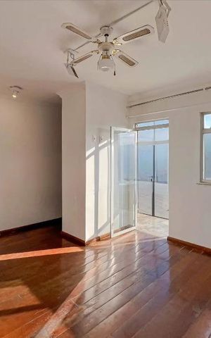 Apartamento para alugar com 180m², 4 quartos e 1 vaga