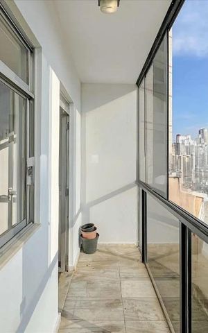 Apartamento para alugar com 180m², 4 quartos e 1 vaga
