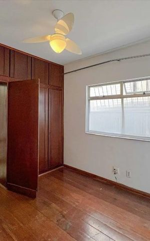 Apartamento para alugar com 180m², 4 quartos e 1 vaga