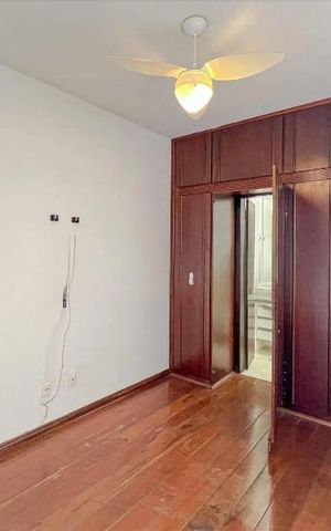 Apartamento para alugar com 180m², 4 quartos e 1 vaga