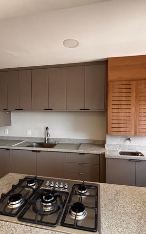 Apartamento à venda com 105m², 2 quartos e 2 vagas Apartamento à venda com 105m², 2 quartos e 2 vagasCozinha