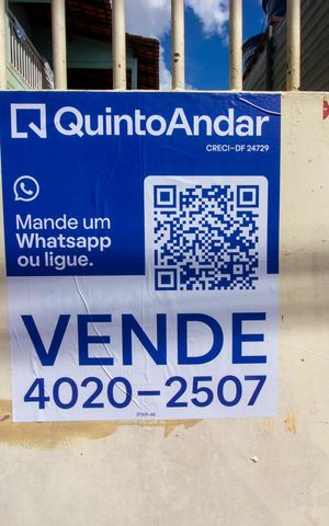 Casa à venda com 250m², 4 quartos e 3 vagasPlaca