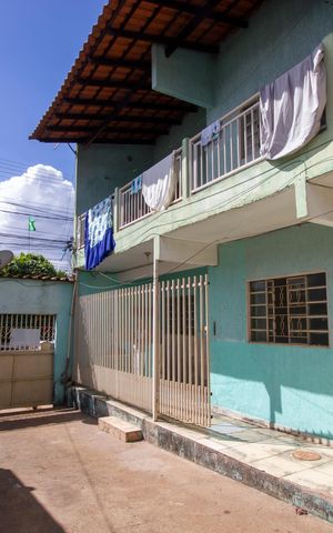 Casa à venda com 250m², 4 quartos e 3 vagasÁrea externa