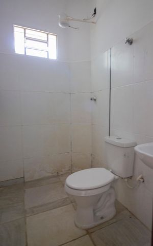 Casa à venda com 250m², 4 quartos e 3 vagasBanheiro