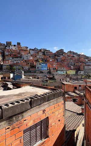 Casa para alugar com 200m², 1 quarto e sem vaga Casa para alugar com 200m², 1 quarto e sem vagaVista