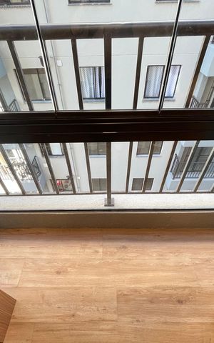 Apartamento à venda com 38m², 2 quartos e sem vaga Apartamento à venda com 38m², 2 quartos e sem vagaVaranda