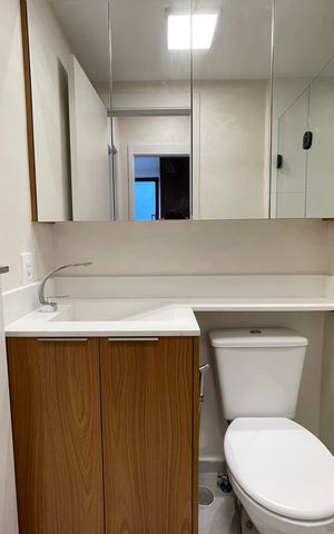 Apartamento à venda com 38m², 2 quartos e sem vaga Apartamento à venda com 38m², 2 quartos e sem vagaBanheiro
