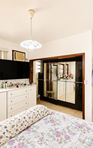 Casa para alugar com 128m², 3 quartos e 5 vagas Casa para alugar com 128m², 3 quartos e 5 vagasQuarto