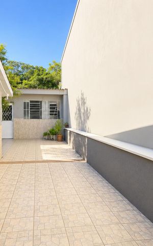 Casa para alugar com 128m², 3 quartos e 5 vagas Casa para alugar com 128m², 3 quartos e 5 vagasÁrea externa