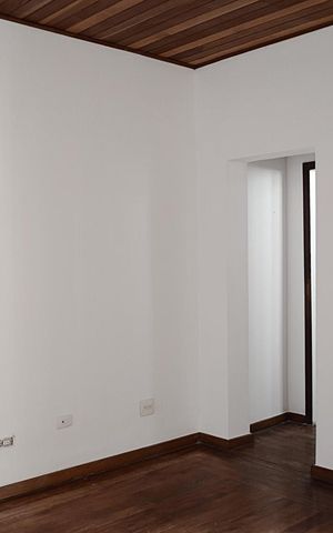 Casa para alugar com 98m², 2 quartos e 1 vagaSuíte 1