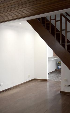 Casa para alugar com 98m², 2 quartos e 1 vagaSala