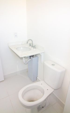Apartamento para alugar com 108m², 4 quartos e 2 vagas Apartamento para alugar com 108m², 4 quartos e 2 vagasBanheiro da Suíte 1