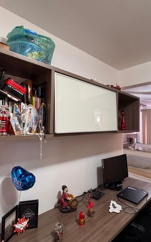 Apartamento à venda com 81m², 2 quartos e 2 vagas Apartamento à venda com 81m², 2 quartos e 2 vagasSuíte