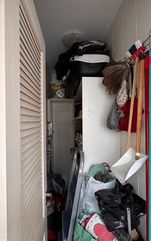 Apartamento à venda com 81m², 2 quartos e 2 vagas Apartamento à venda com 81m², 2 quartos e 2 vagasÁrea de Serviço