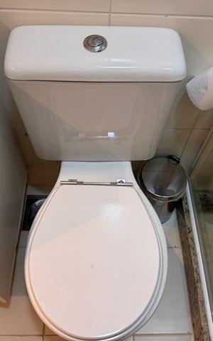 Apartamento à venda com 81m², 2 quartos e 2 vagas Apartamento à venda com 81m², 2 quartos e 2 vagasBanheiro Social