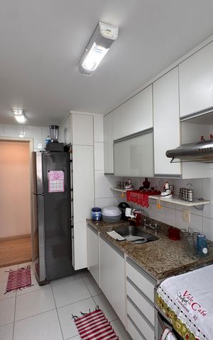 Apartamento à venda com 81m², 2 quartos e 2 vagas Apartamento à venda com 81m², 2 quartos e 2 vagasCozinha