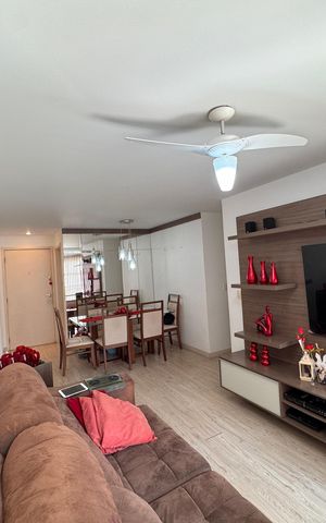 Apartamento à venda com 81m², 2 quartos e 2 vagas Apartamento à venda com 81m², 2 quartos e 2 vagasSala