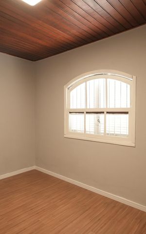 Casa para alugar com 143m², 2 quartos e 2 vagasQuarto 1