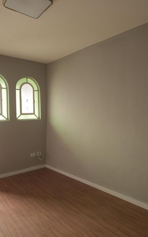 Casa para alugar com 143m², 2 quartos e 2 vagasSala
