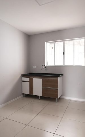 Casa para alugar com 143m², 2 quartos e 2 vagasCozinha