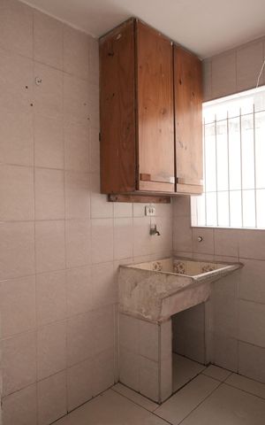 Casa para alugar com 143m², 2 quartos e 2 vagasÁrea de Serviço