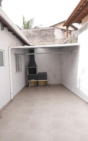 Casa para alugar com 143m², 2 quartos e 2 vagasQuintal