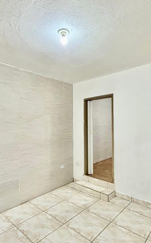 Casa para alugar com 60m², 2 quartos e 1 vaga Casa para alugar com 60m², 2 quartos e 1 vagaSala