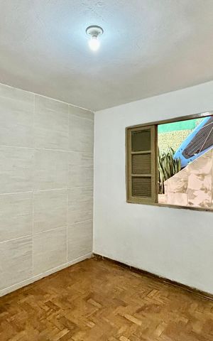 Casa para alugar com 60m², 2 quartos e 1 vaga Casa para alugar com 60m², 2 quartos e 1 vagaQuarto