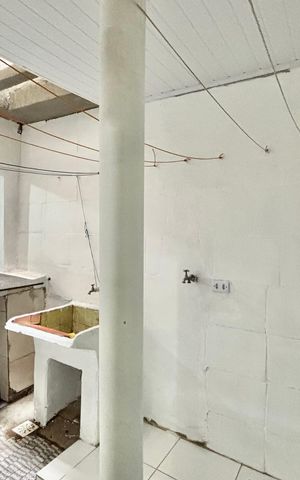 Casa para alugar com 60m², 2 quartos e 1 vaga Casa para alugar com 60m², 2 quartos e 1 vagaÁrea de Serviço