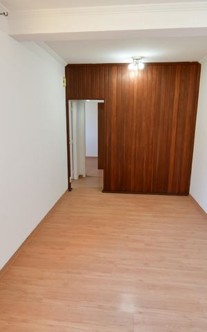 Apartamento à venda com 77m², 2 quartos e 1 vagaSala