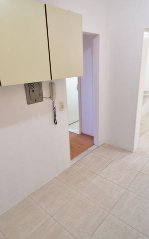 Apartamento à venda com 77m², 2 quartos e 1 vagaCozinha