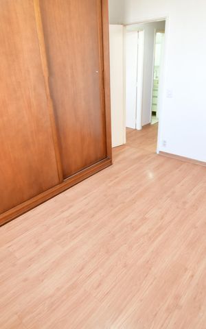 Apartamento à venda com 77m², 2 quartos e 1 vagaQuarto 1