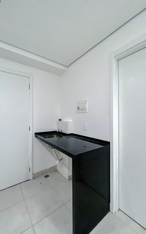 Apartamento à venda com 30m², 1 quarto e sem vaga Apartamento à venda com 30m², 1 quarto e sem vagaCozinha e Área de Serviço